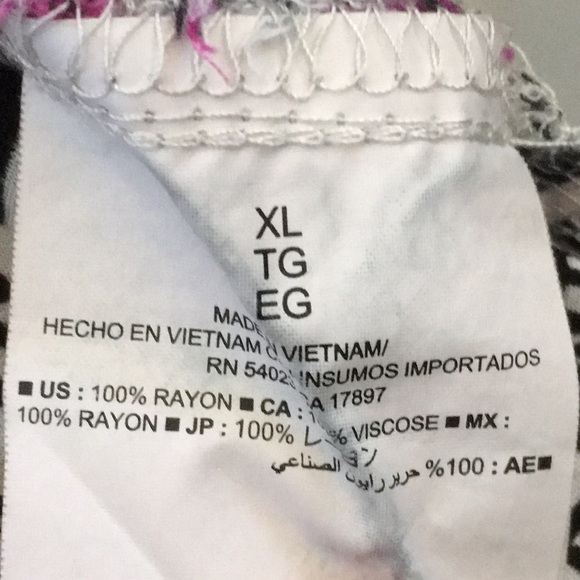 FINAL MARKDOWN OLD navy top xl - Picture 6 of 7